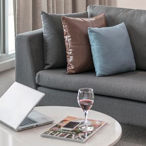 Deluxe Two-Bedroom Apartment
